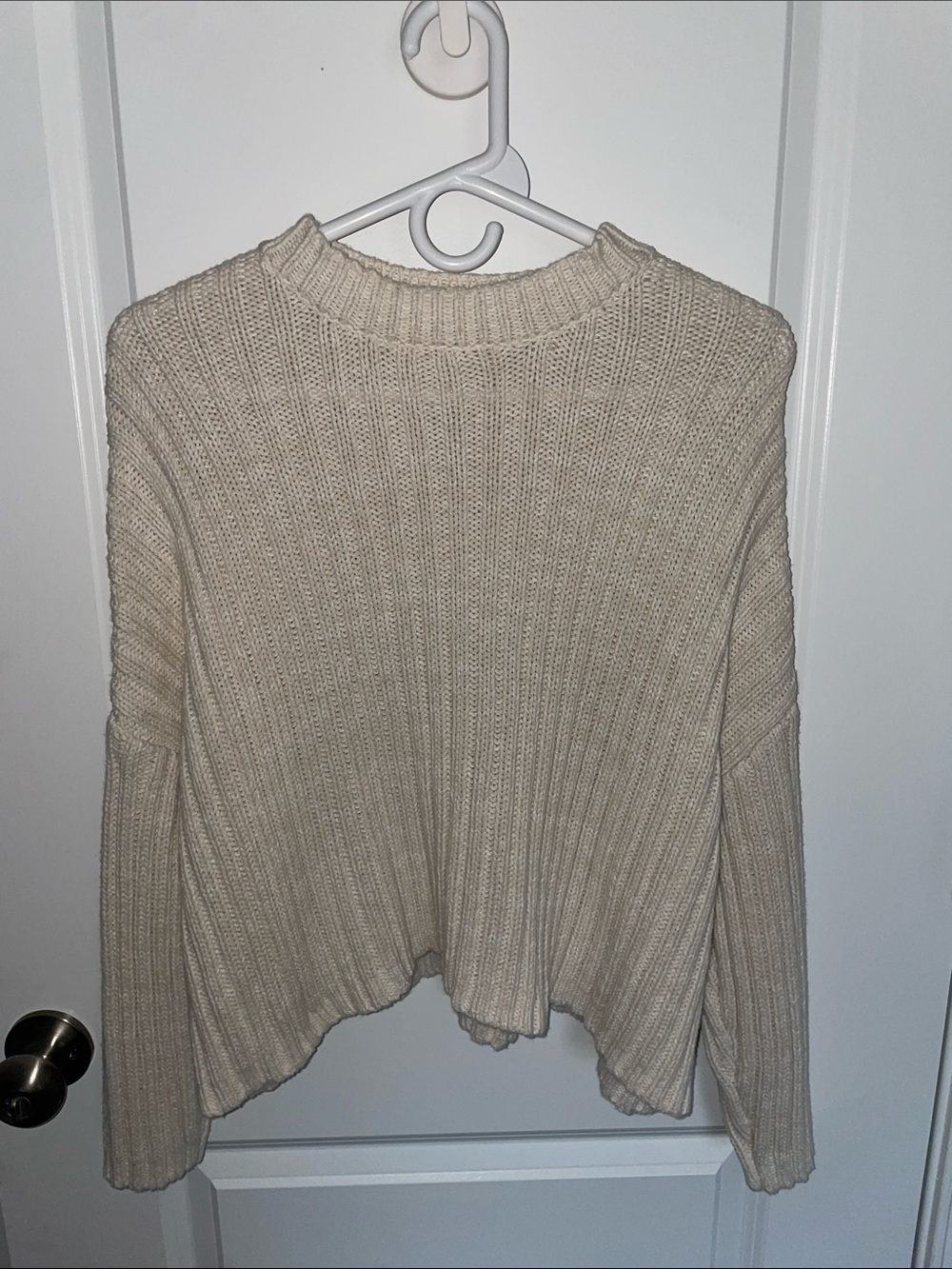 Jessica Simpson Cream Ribbed Crewneck Sweater